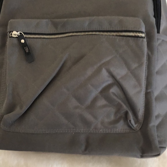 DSW - Picture 3 of 8